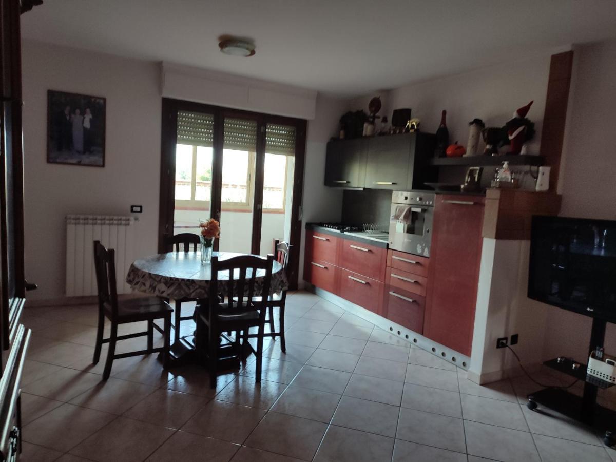 Appartamento Di Durante Achille Trilocale Di 80 Mq Arezzo Bagian luar foto